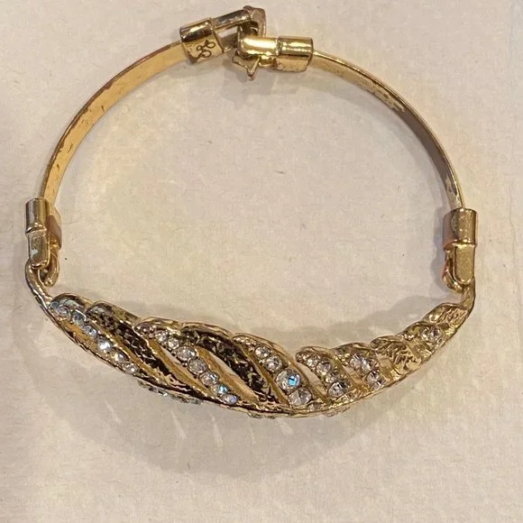 Lilly Pulitzer "Birds of a Feather" Bracelet - Picture 5 of 5